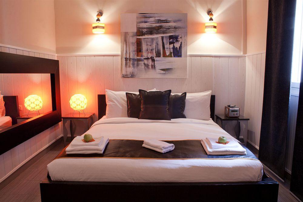 Hostal Oxum Madrid Chambre photo